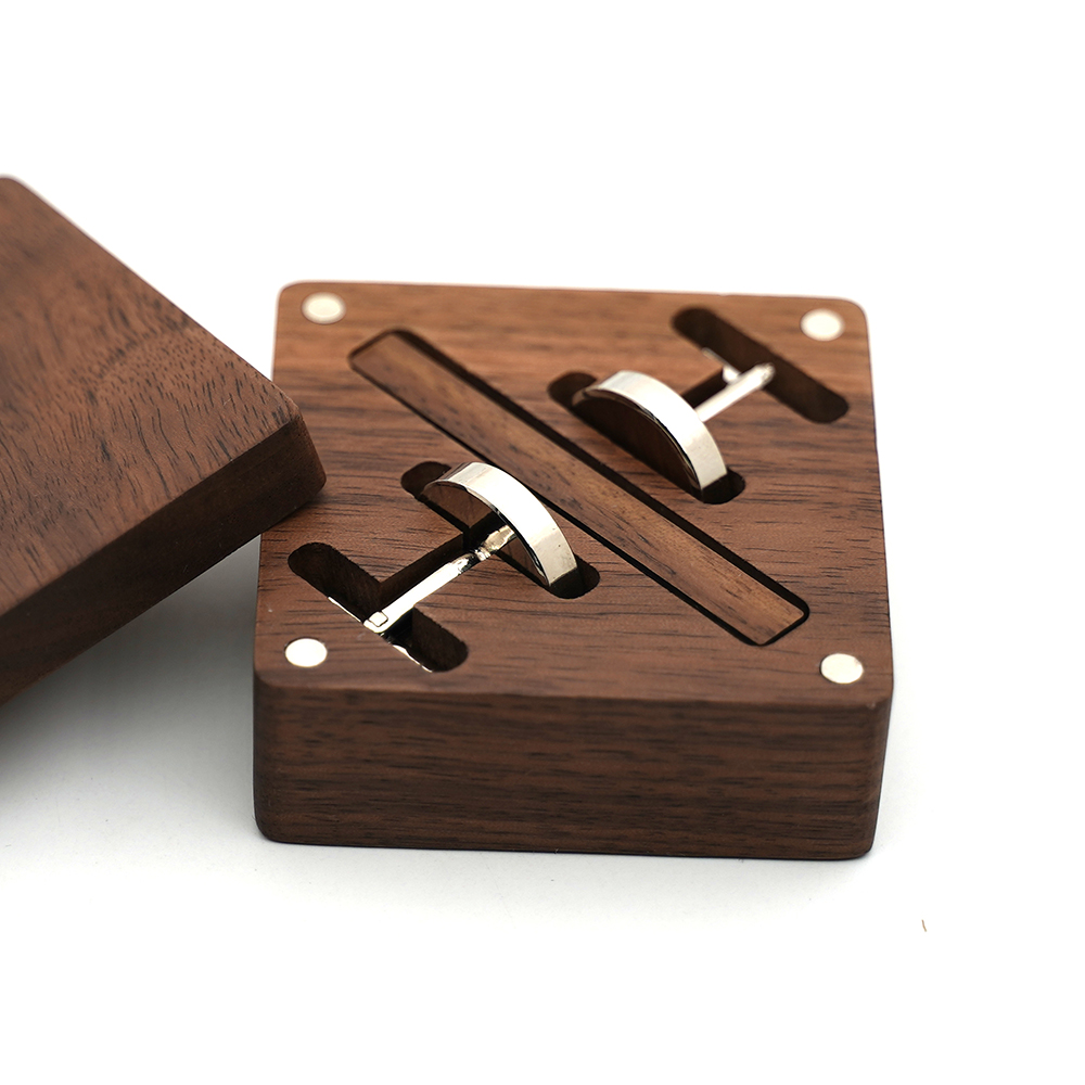 Set di accessori per lo sposo  - Men'S Grooming Boxes recensione e prezzo